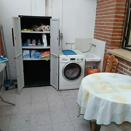 In Guest - Double Bunk Guest house Toledo