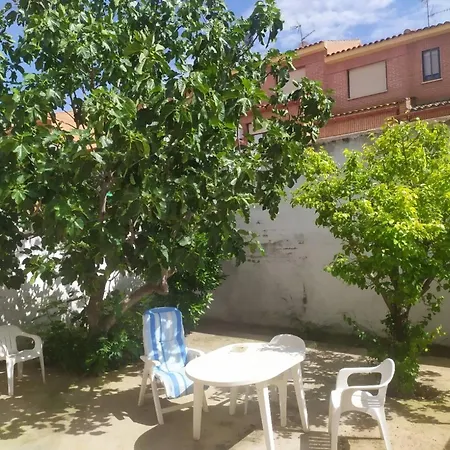 بيت ضيافة In Guest - Double Bunk توليدو